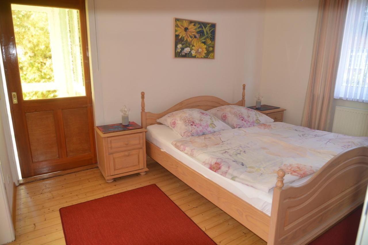 Appartements Am Rosengarten Целе Екстериор снимка